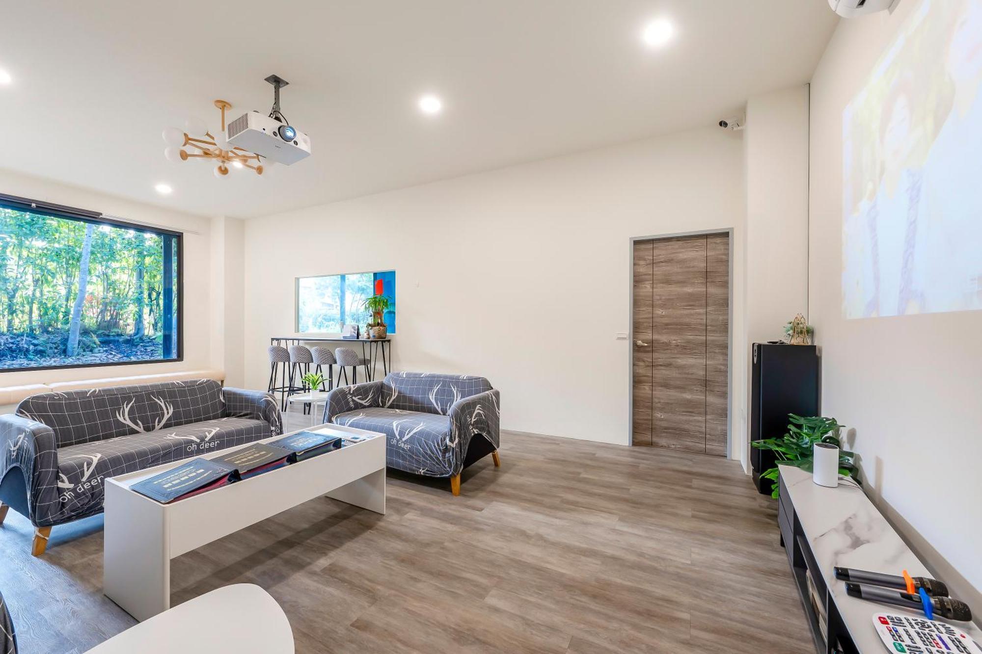 Pumori Guesthouse ผูหลี่ ภายนอก รูปภาพ